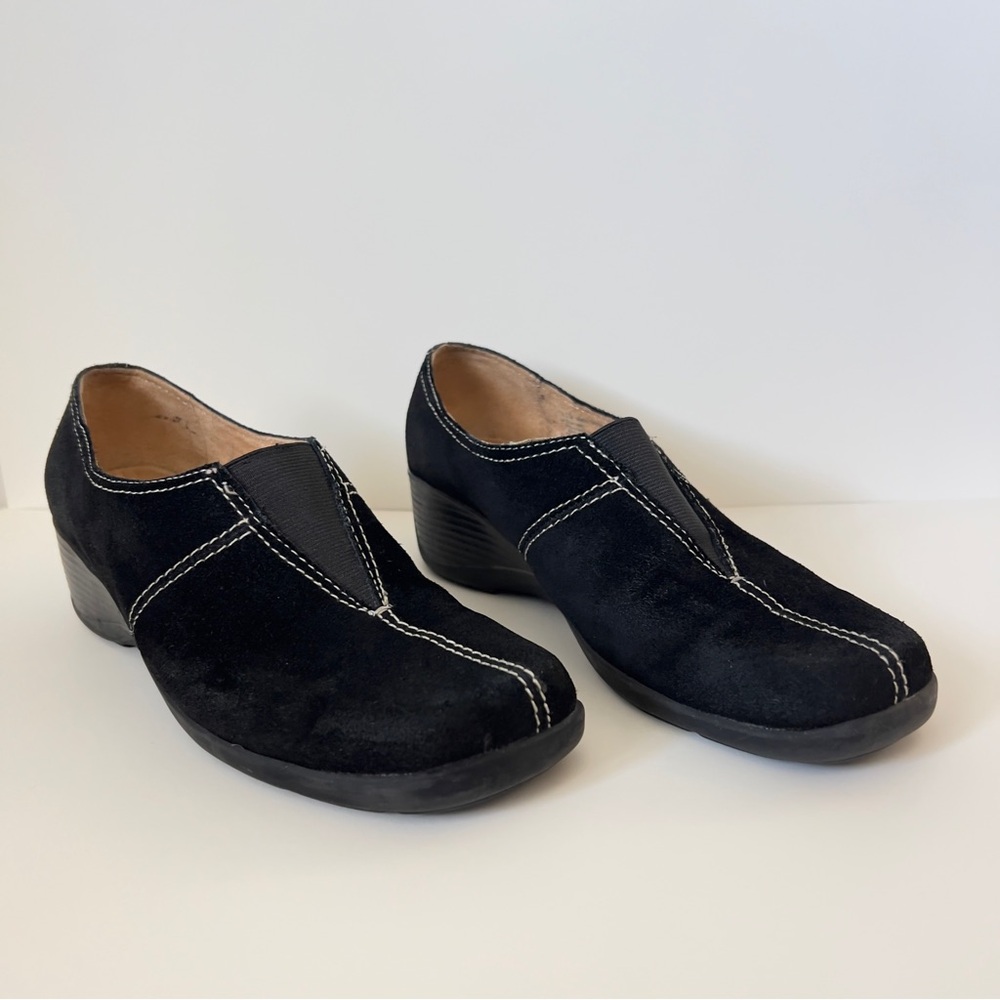 Naturalizer Suede Black Slip-On Loafers Women’s Size 8.5